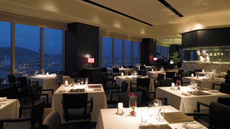 シェラトンホテル＆タワーズ　レストラン