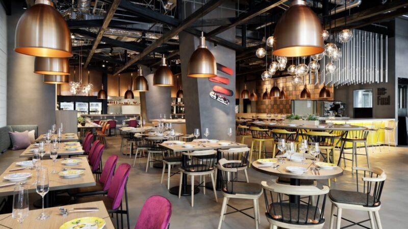 アロフト大阪堂島　レストラン