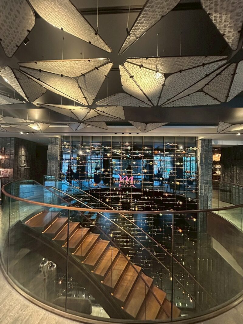 メルキュール京都ステーションシンボル