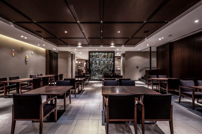 ロイヤルパーク　レストラン