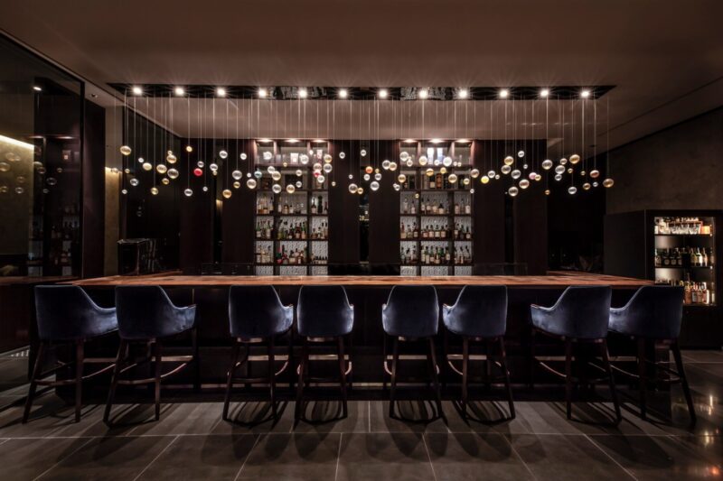 ロイヤルパーク　バー